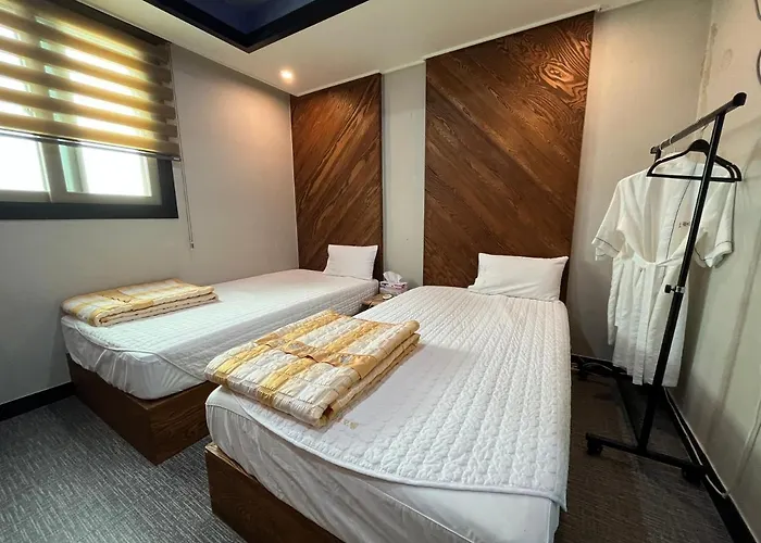 ホテル Maldives &